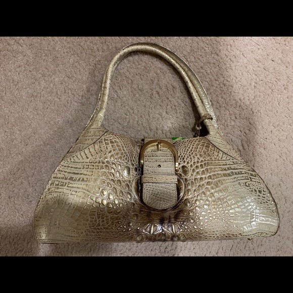 Purse - Picture 1 of 2
